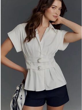 Anthropologie The Tobie
Pleated Blouse by
Exquise: Double-Buckle
Edition Size S
